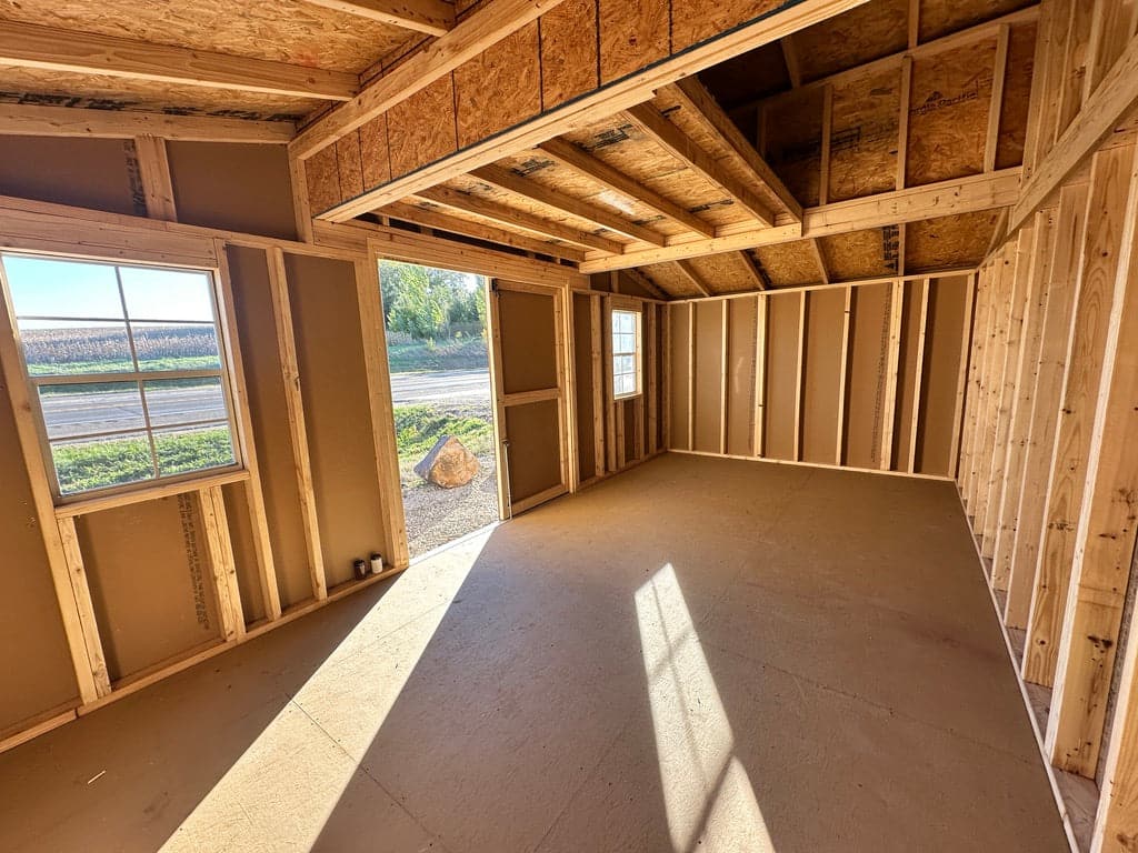 20x10 Country Barn - Yutan, NE - Image 13