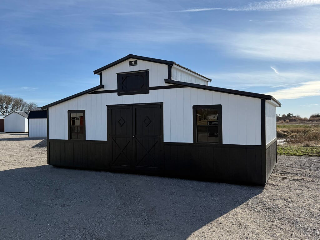 SOLD 24x12 Country Barn - Hampton, NE