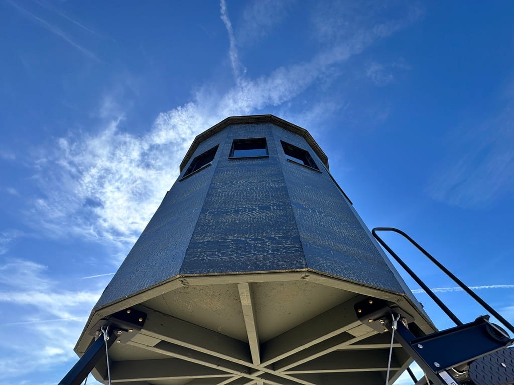 jpeg: Da6D60E5 1410 43Ef A5A3 18C88295A9Bf 1 105 C