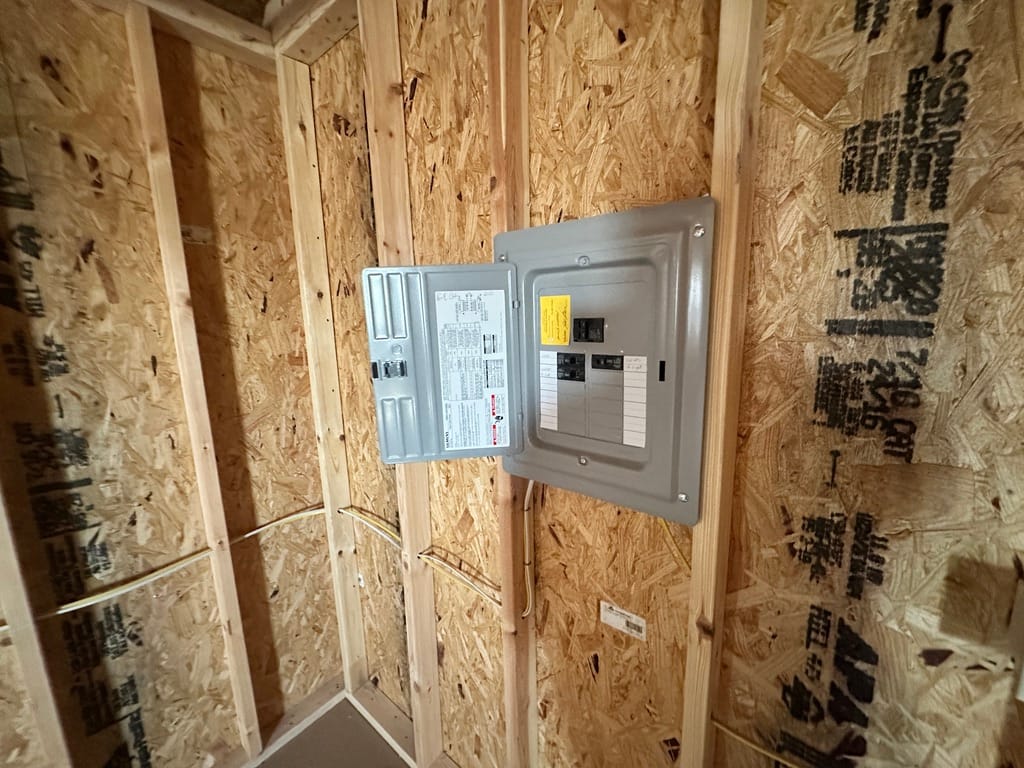 jpeg: E17365D6 8E2B 41F1 Bb64 42Cfd307Db49 1 105 C