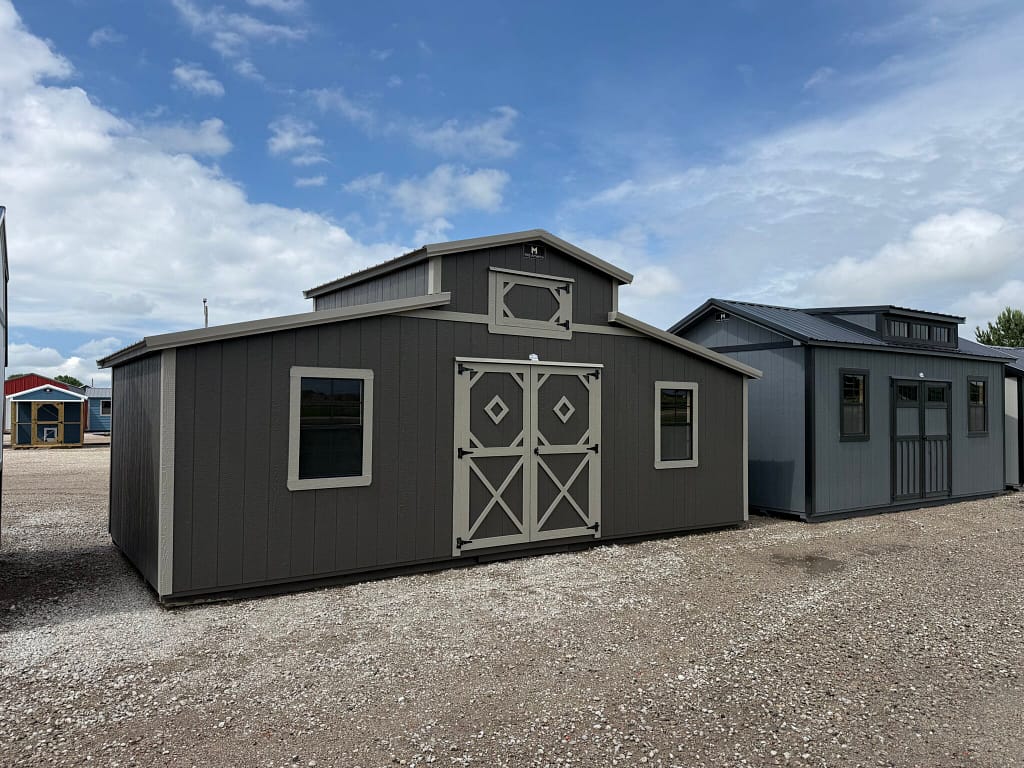 24x12 Country Barn - Hampton, NE