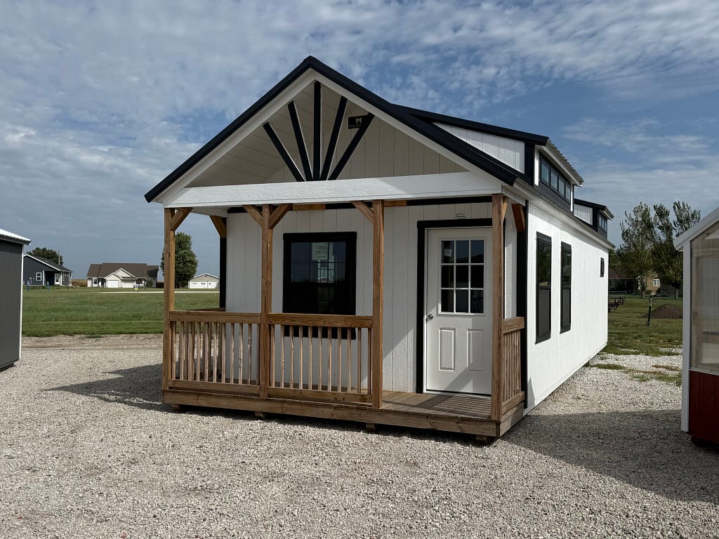 14x40 Swiss Cabin - Hampton, NE