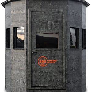 Front view of hunting blind